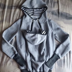 Hoddie for baby carrying